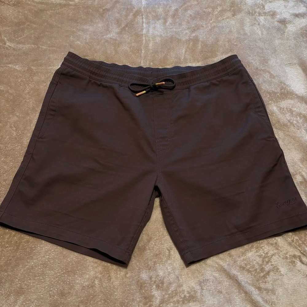 Seager Nylon Shorts Brown